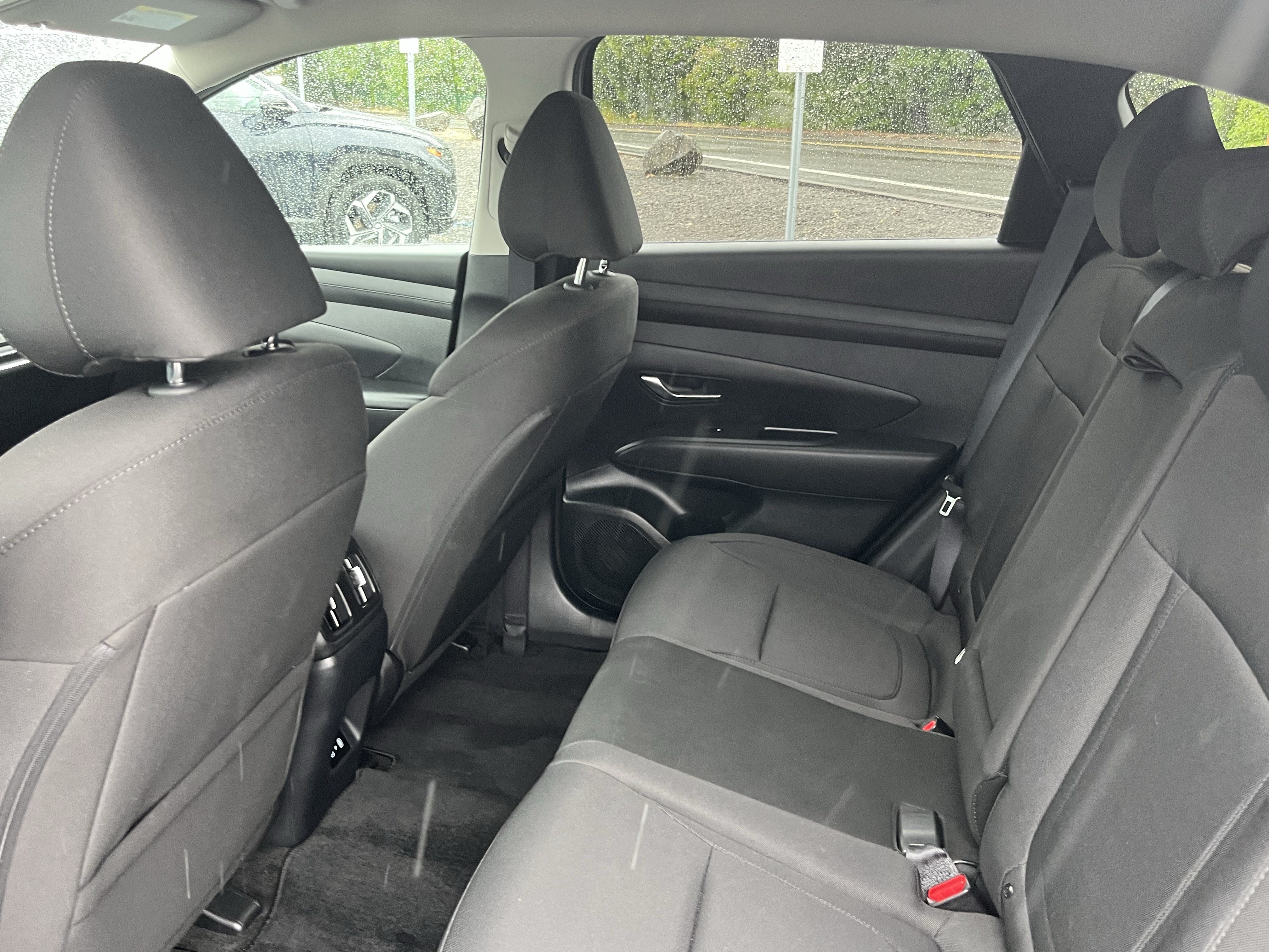 Certified 2025 Hyundai Tucson SEL AWD/4WD image 13