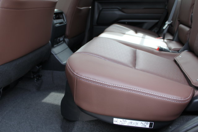 New 2027 Toyota Land Cruiser w/ Premium Package AWD/4WD image 19