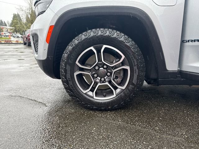 Used 2022 Jeep Grand Cherokee Trailhawk w/ Advanced Protech Group II image 32