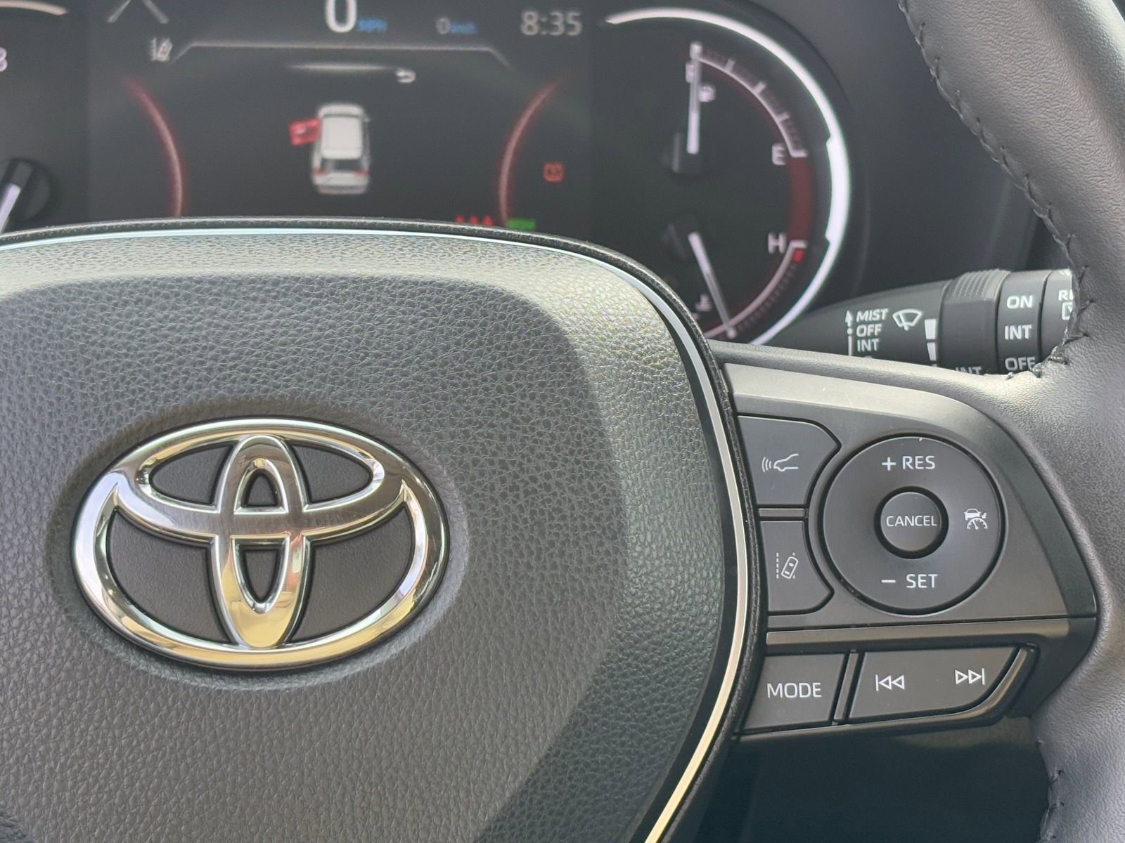 Certified 2025 Toyota RAV4 XLE Premium image 24