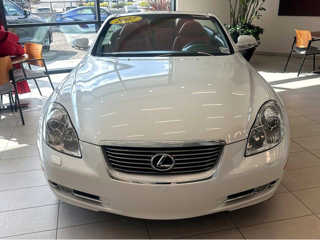 Used 2007 Lexus SC 430 Convertible image 3