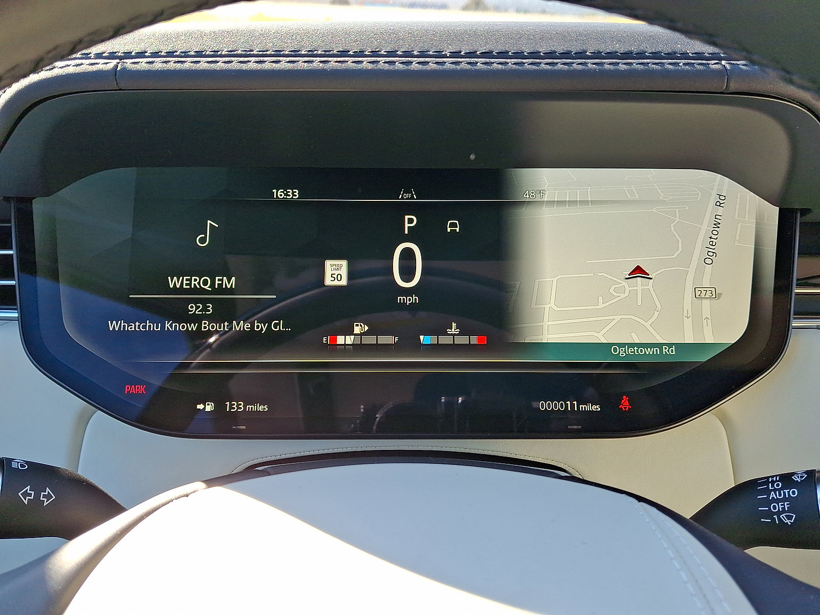 New 2026 Land Rover Range Rover Long Wheelbase SE image 6