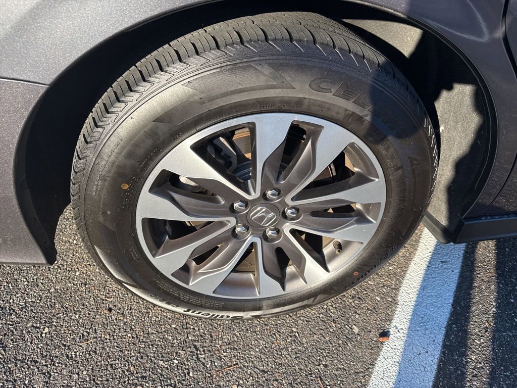 Used 2024 Honda Odyssey EX-L image 23