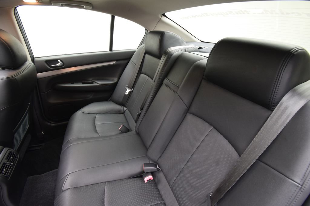 Used 2015 INFINITI Q40 AWD w/ Navigation Package image 21