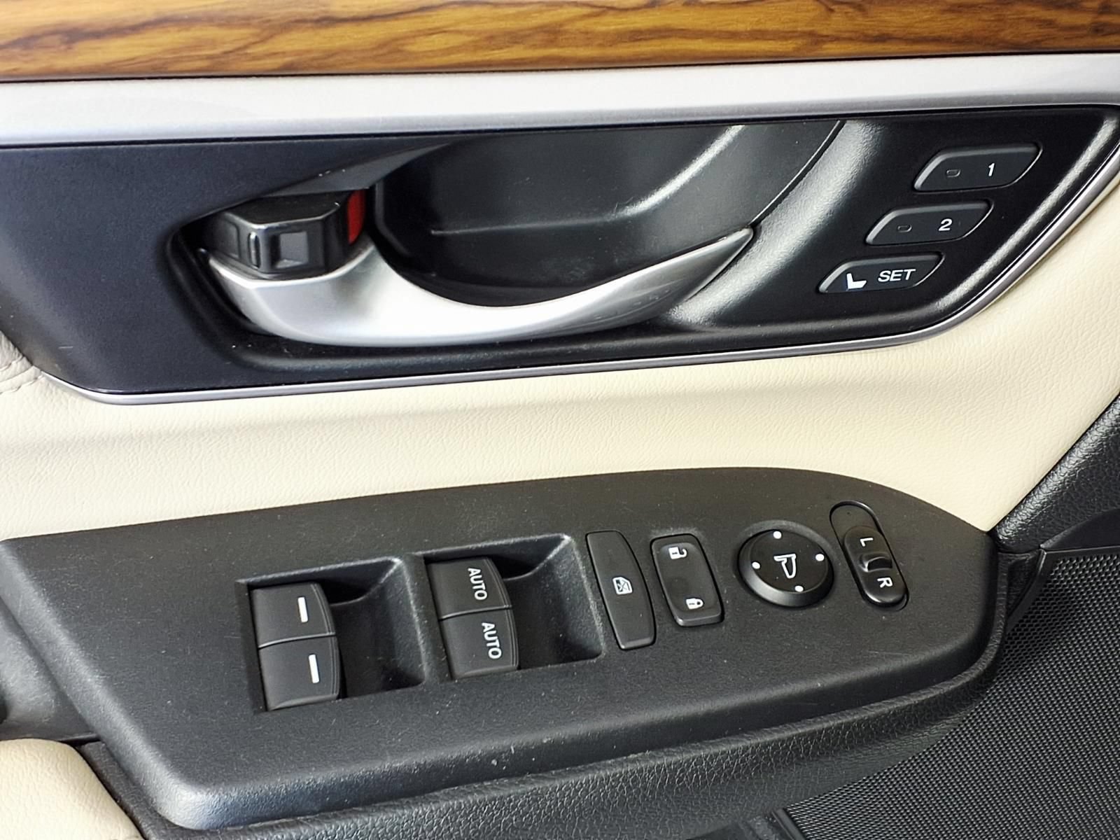 Used 2018 Honda CR-V EX-L image 15