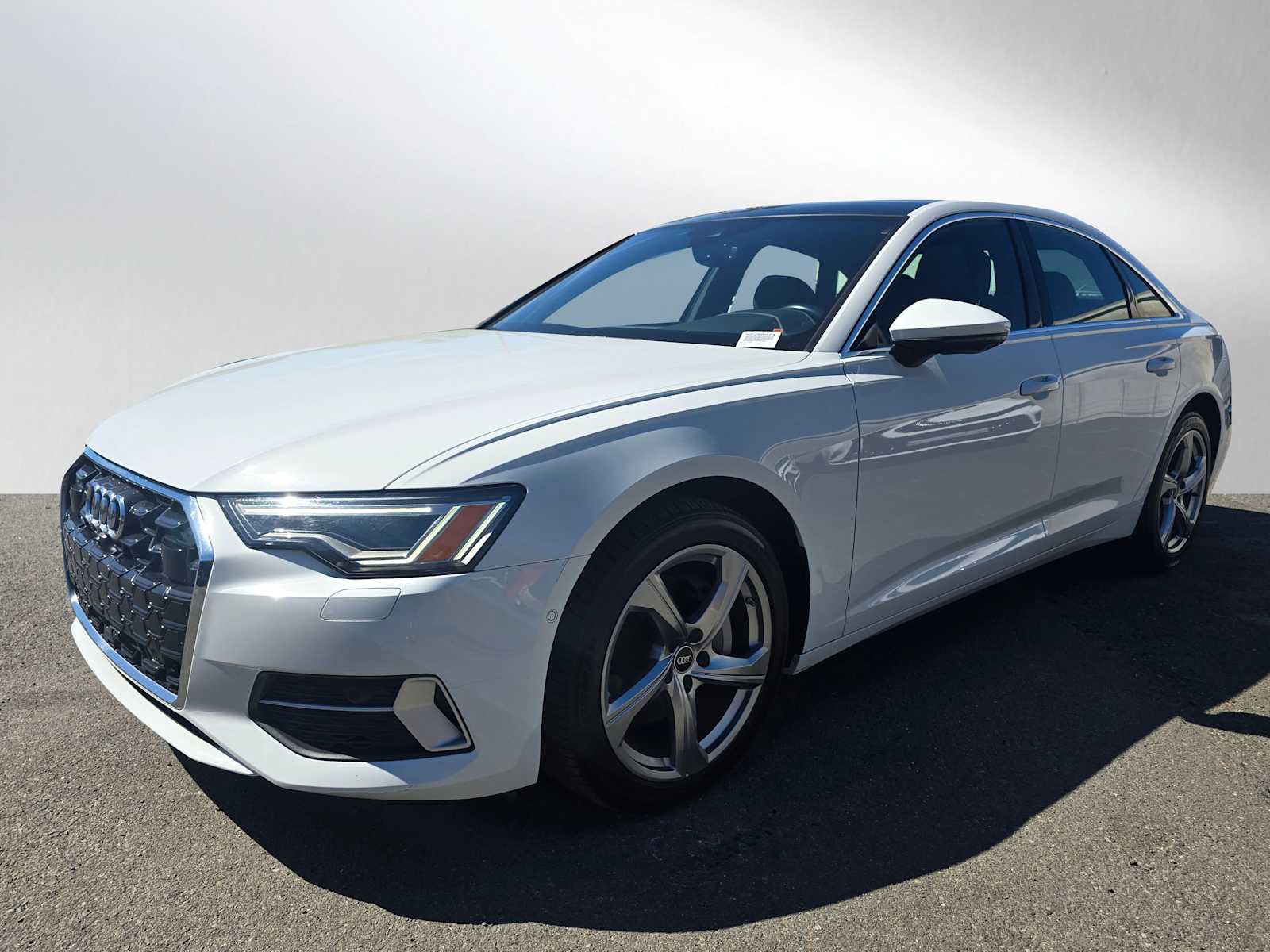 Used 2024 Audi A6 Premium Plus image 7