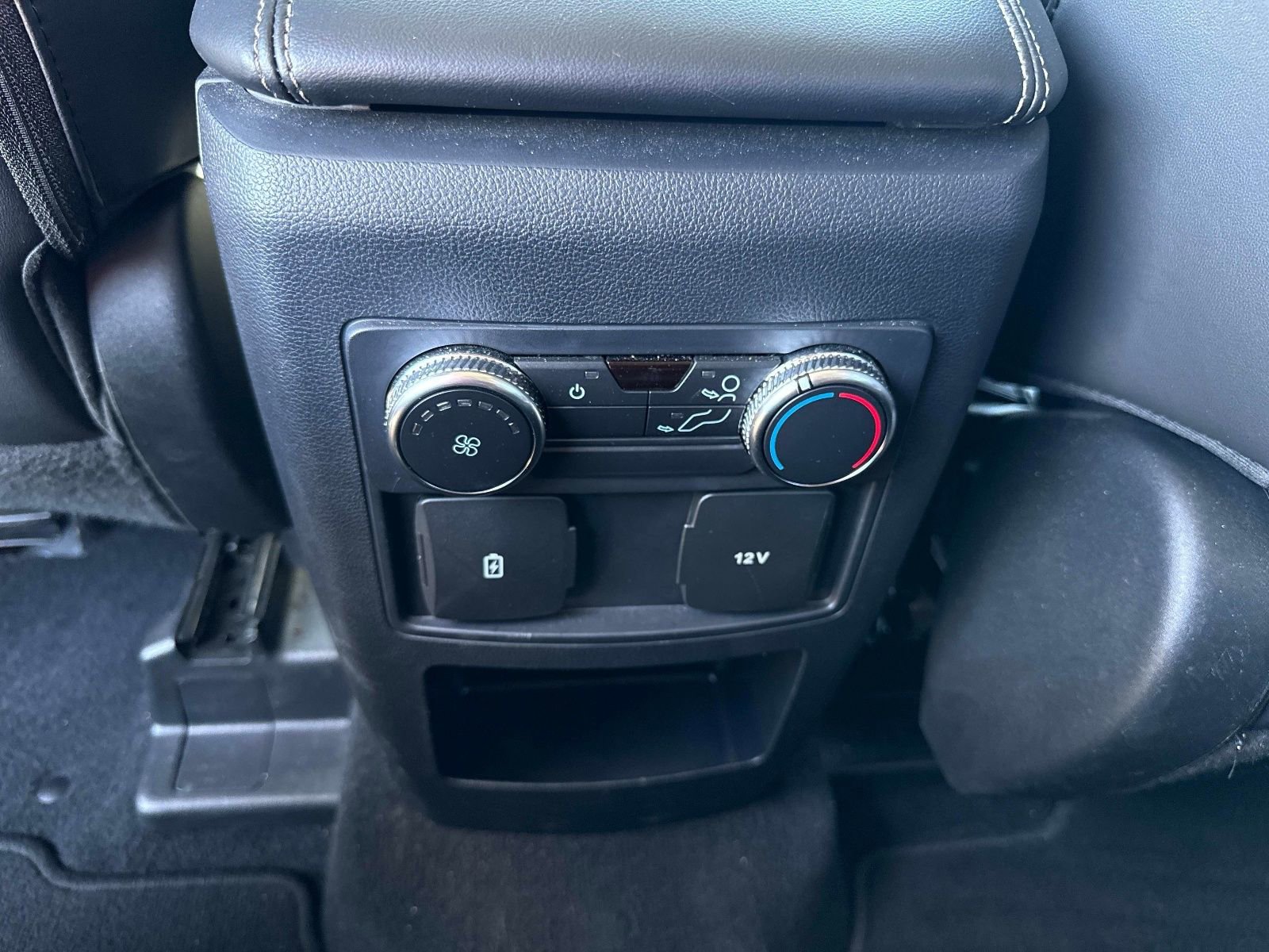 Used 2021 Ford Explorer XLT w/ Equipment Group 202A image 15