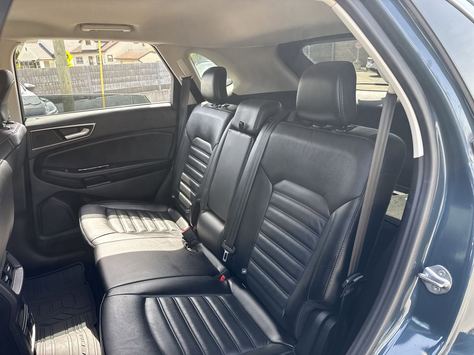 Used 2016 Ford Edge SEL w/ Equipment Group 201A AWD/4WD image 27