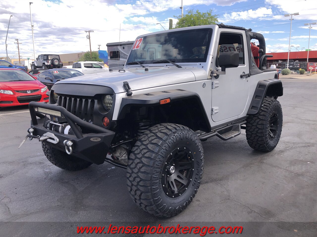 Used 2012 Jeep Wrangler Rubicon w/ Connectivity Group AWD/4WD image 4
