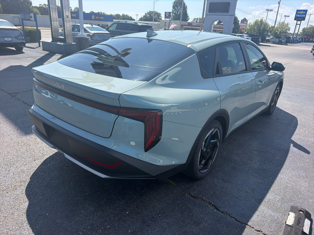 Used 2026 Kia K4 EX FWD image 4