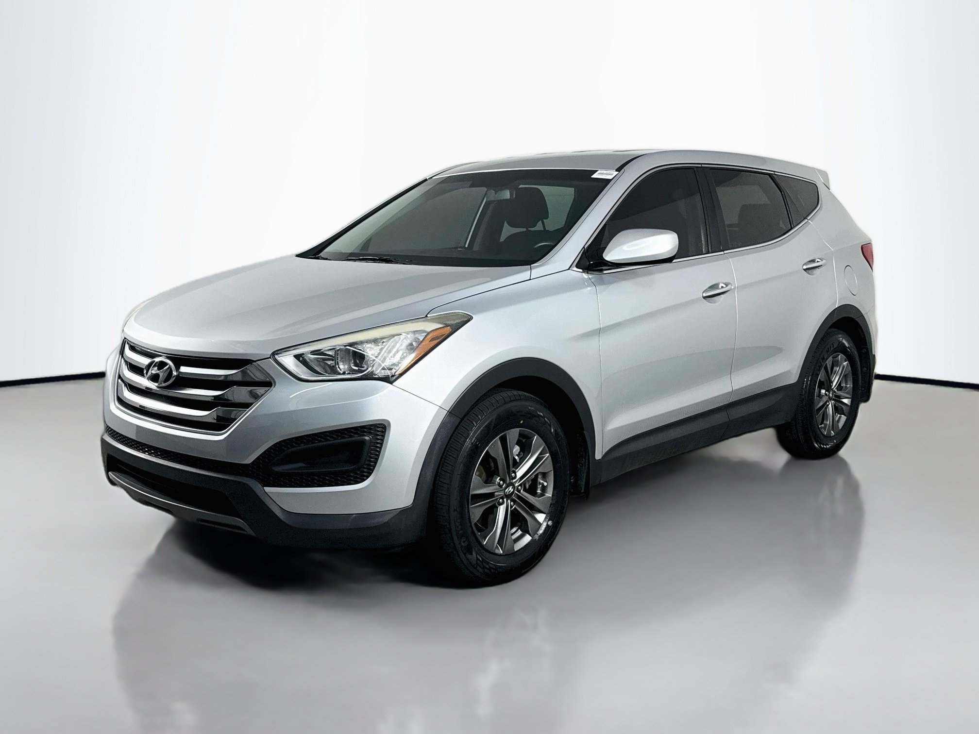 Used 2016 Hyundai Santa Fe Sport FWD image 4
