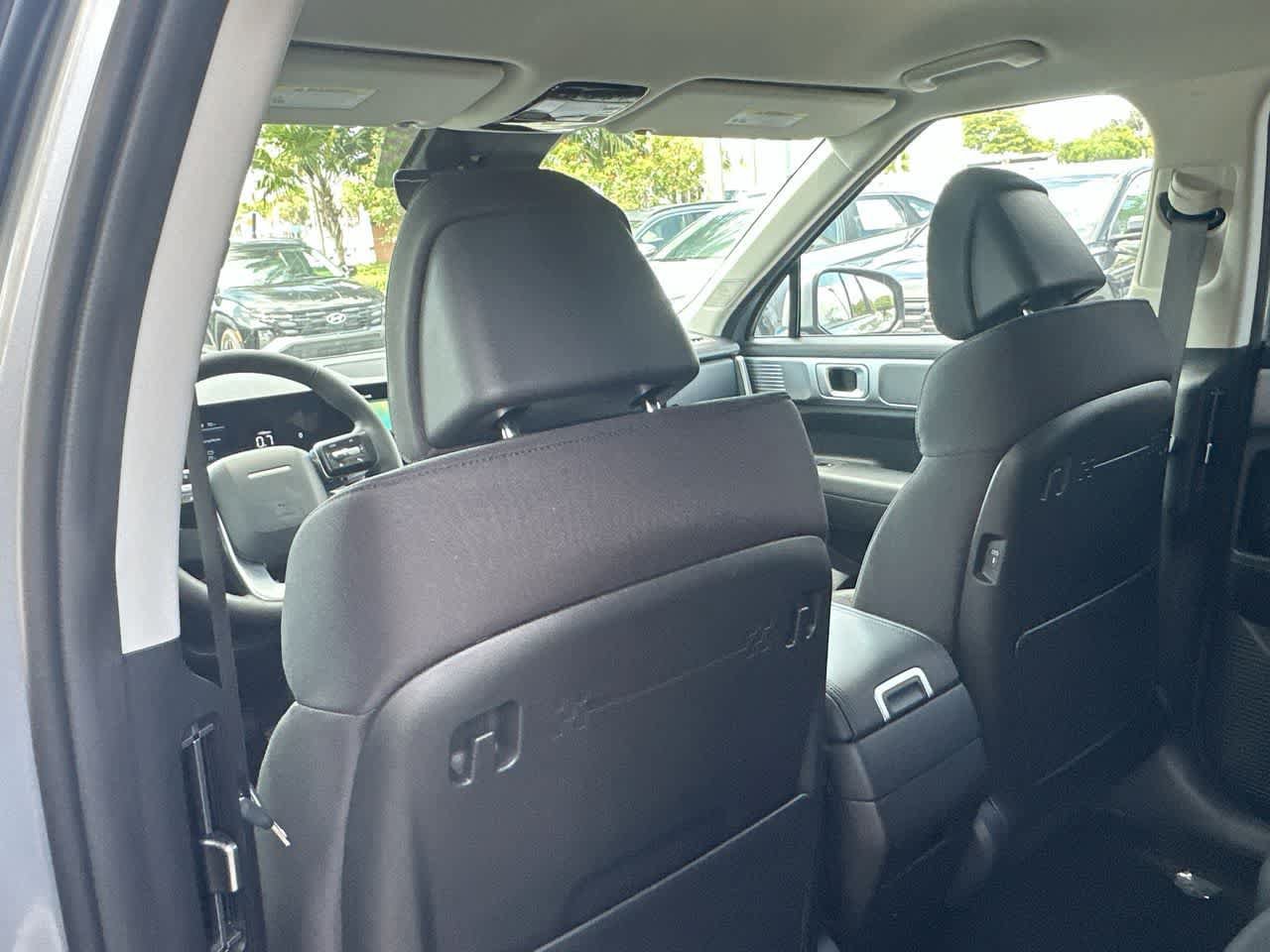 New 2026 Hyundai Santa Fe SE FWD image 23