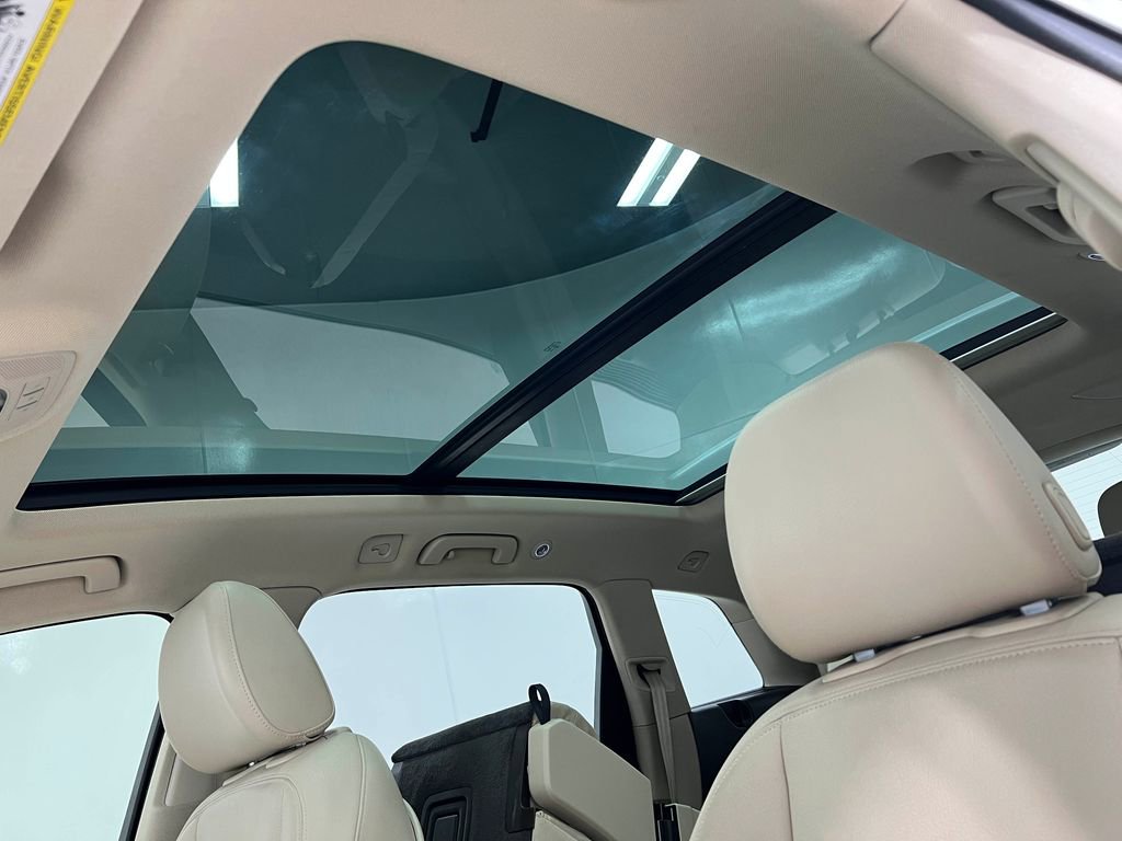 Used 2017 Audi Q7 3.0T Premium Plus w/ Premium Plus Package image 12