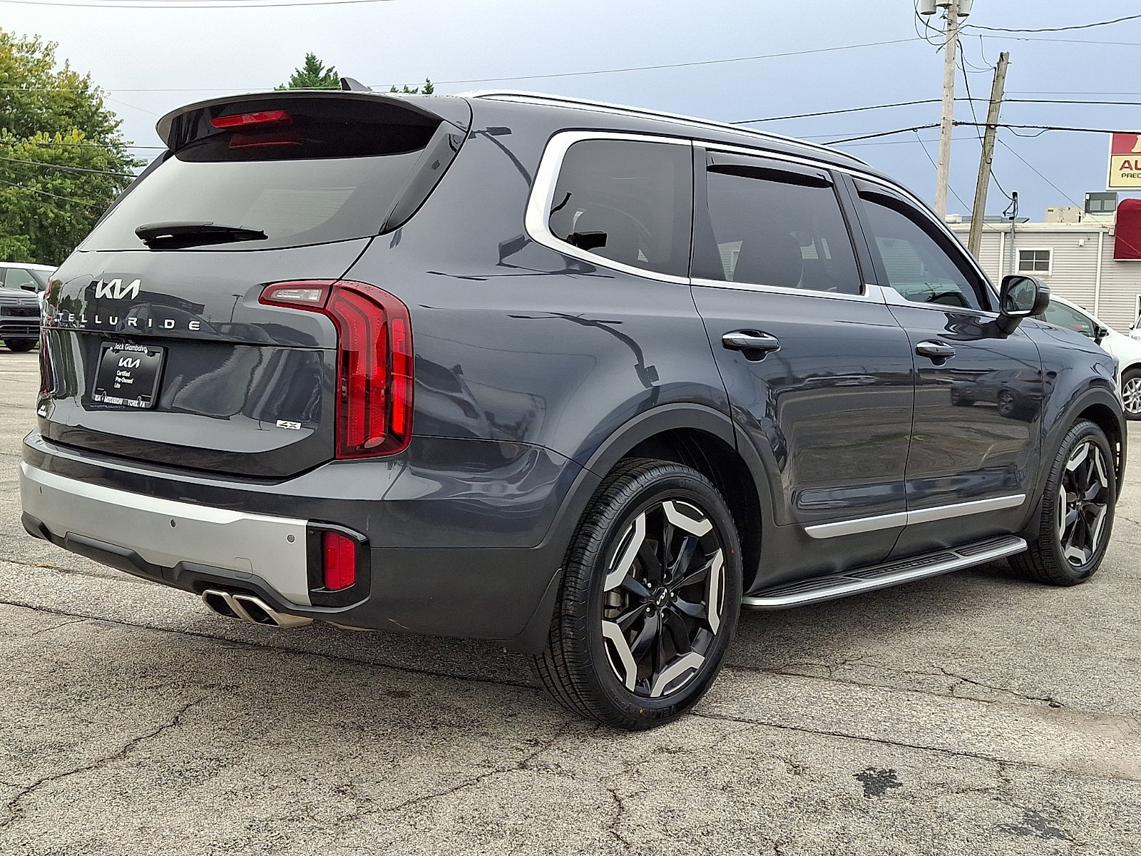 Certified 2024 Kia Telluride S w/ S Sunroof Package AWD/4WD image 6