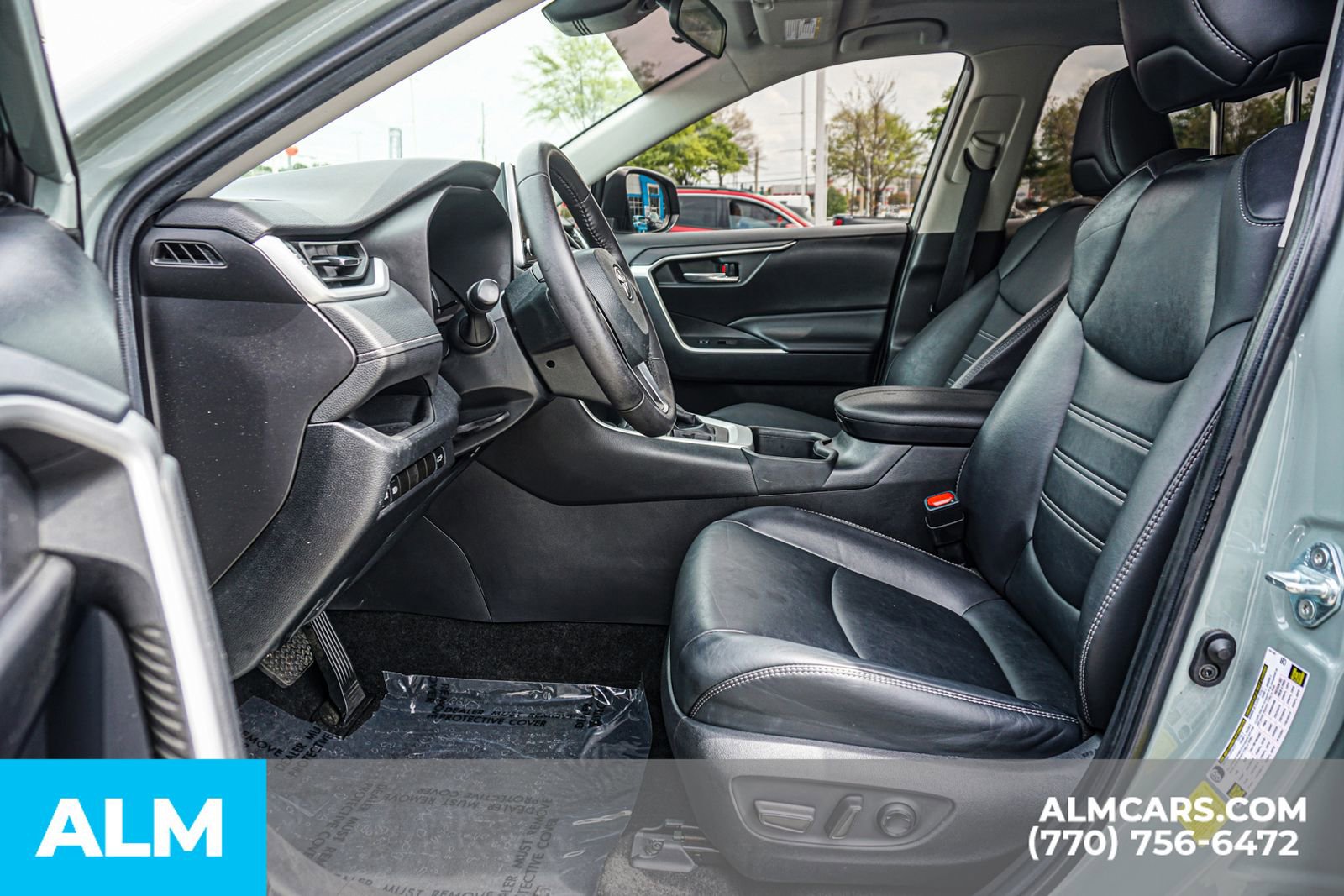Used 2023 Toyota RAV4 XLE Premium FWD image 22