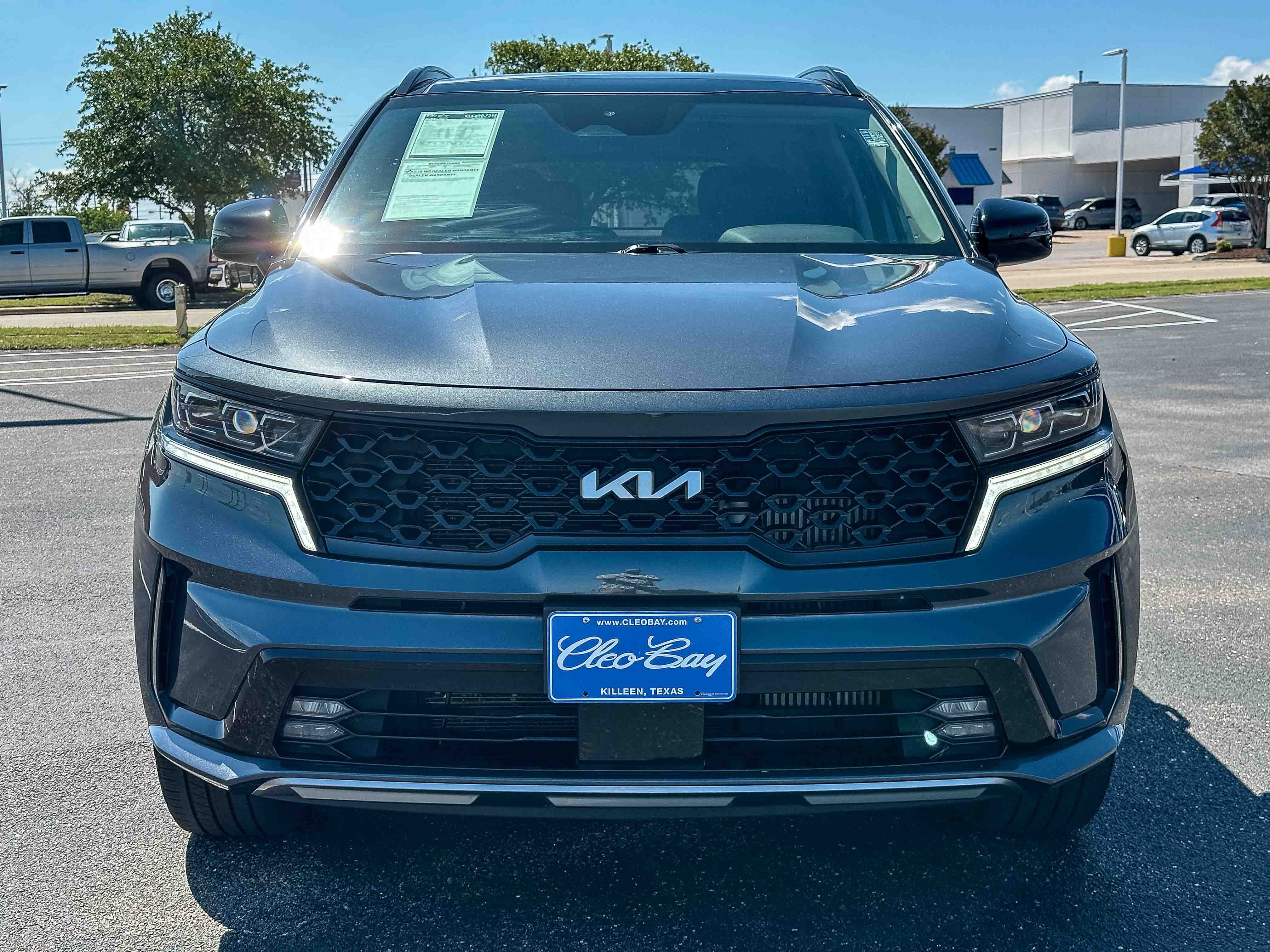 Used 2023 Kia Sorento SX AWD/4WD image 11