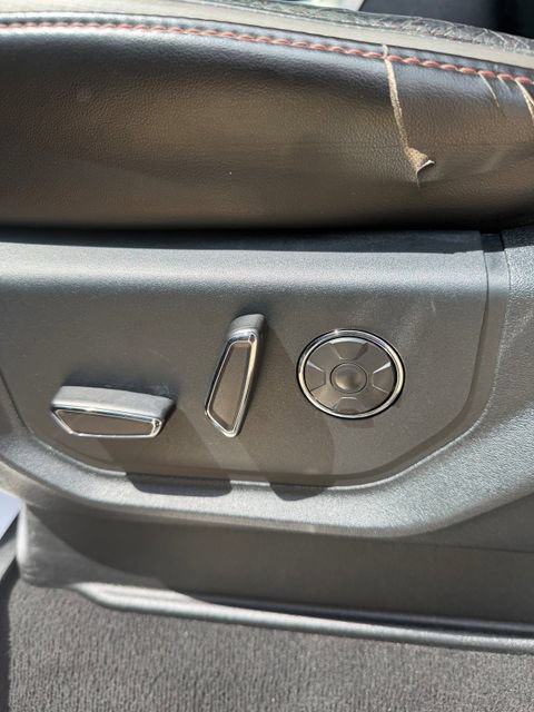 Used 2021 Ford F250 Platinum AWD/4WD image 16