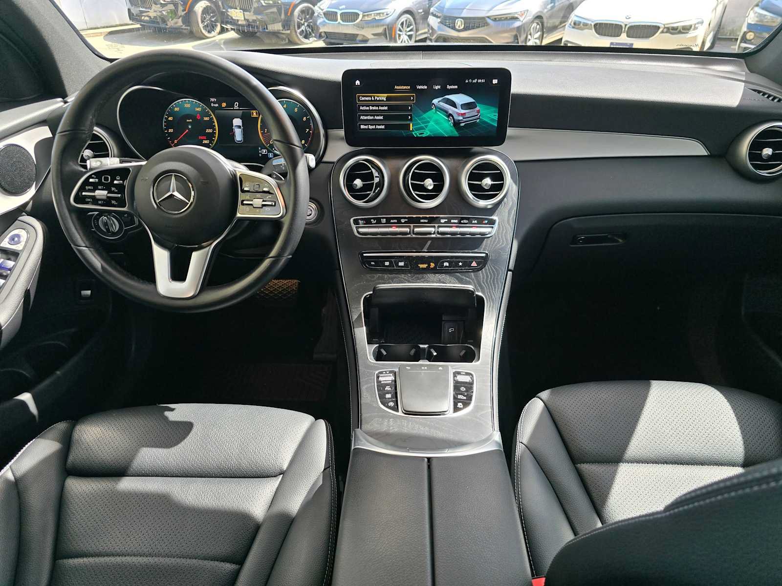 Used 2021 Mercedes-Benz GLC 300 4MATIC image 23