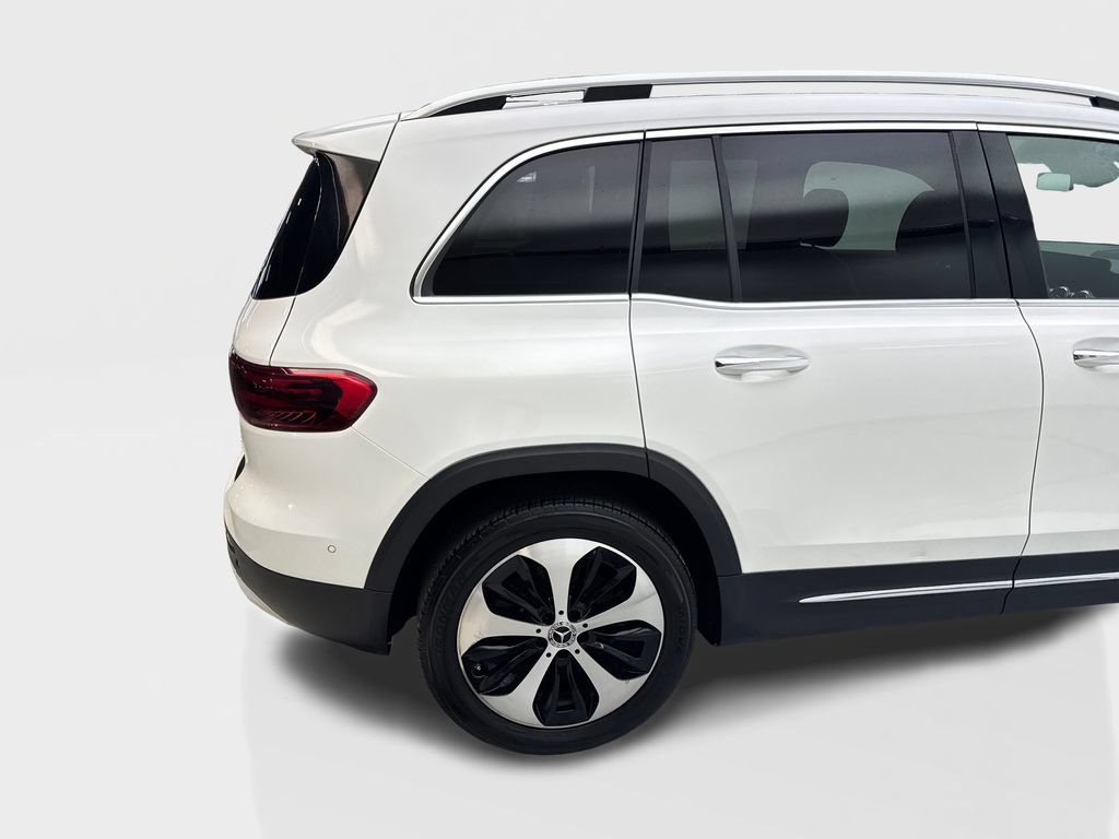 Used 2024 Mercedes-Benz GLB 250 image 18