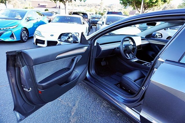Used 2023 Tesla Model 3 Standard Range RWD image 44