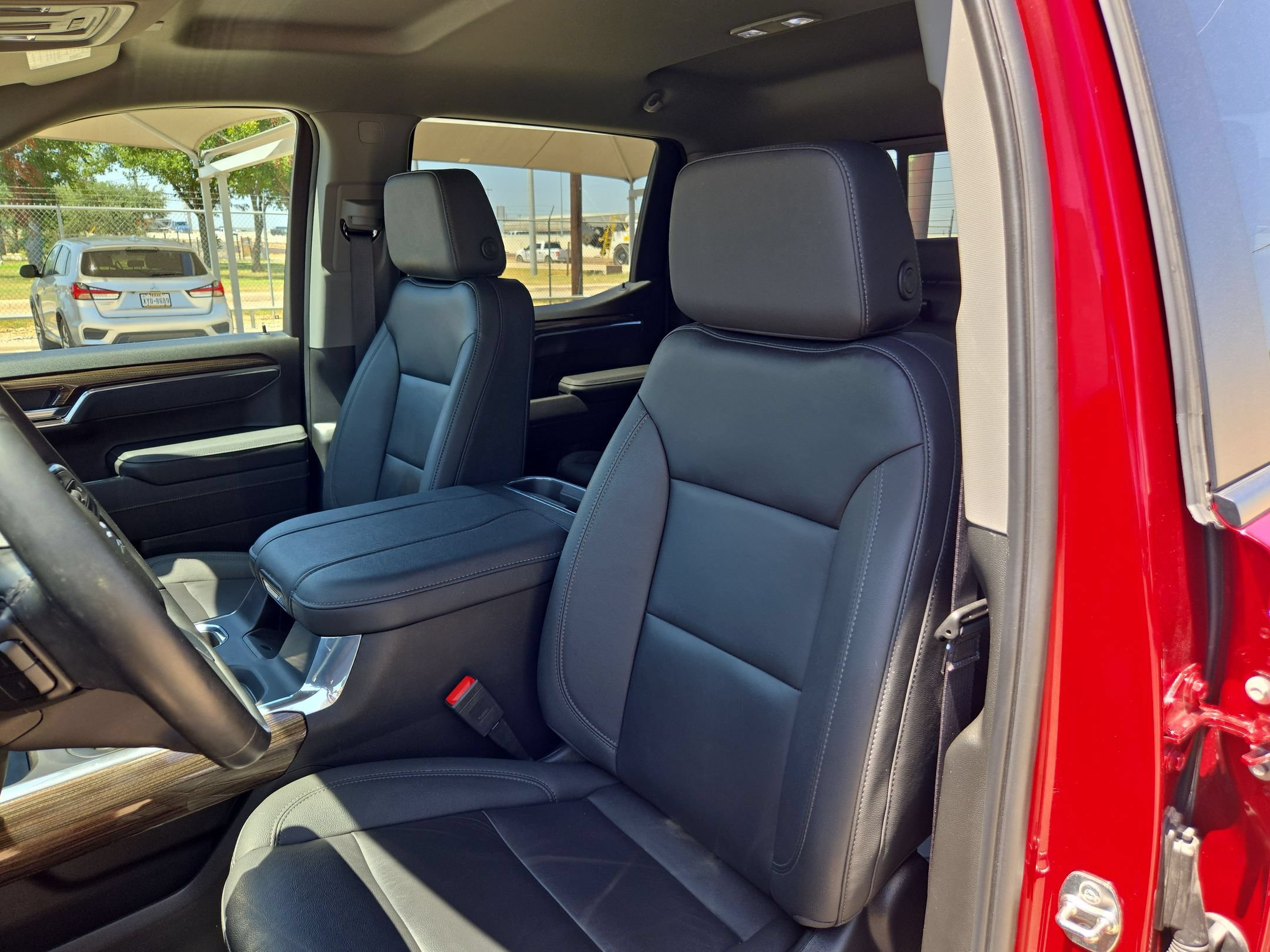 Certified 2026 Chevrolet Silverado 1500 LT Trail Boss w/ Convenience Package II AWD/4WD image 13