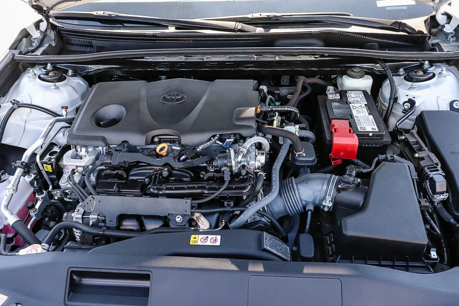 Used 2024 Toyota Camry SE FWD image 32