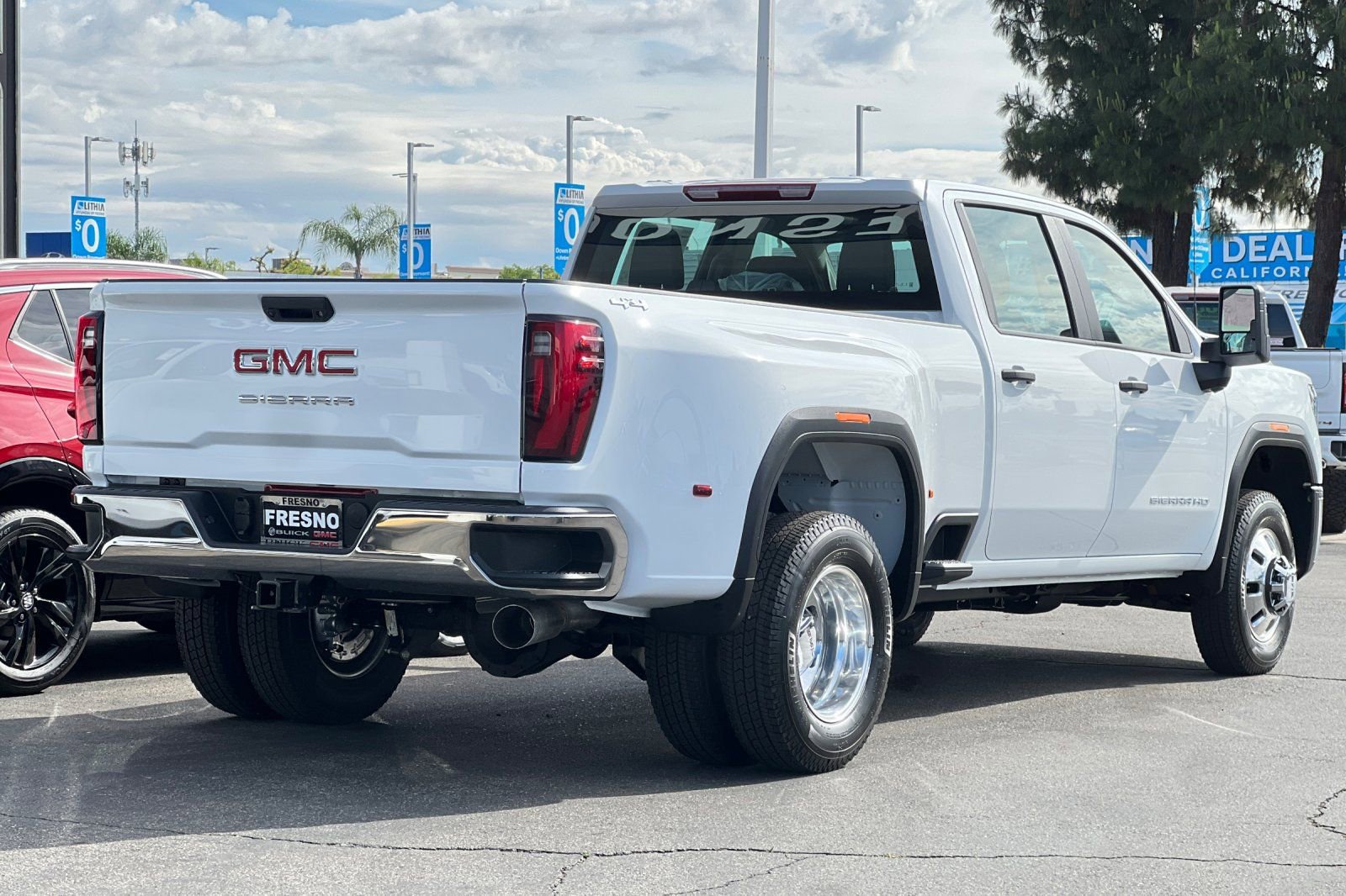 New 2026 GMC Sierra 3500 Pro image 5