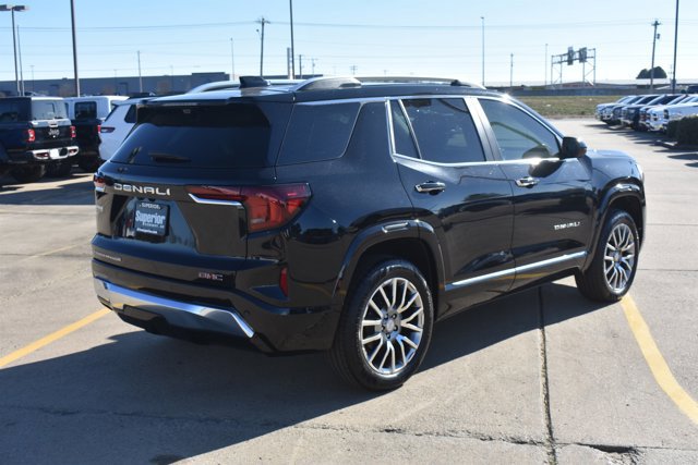 Used 2026 GMC Terrain Denali image 5