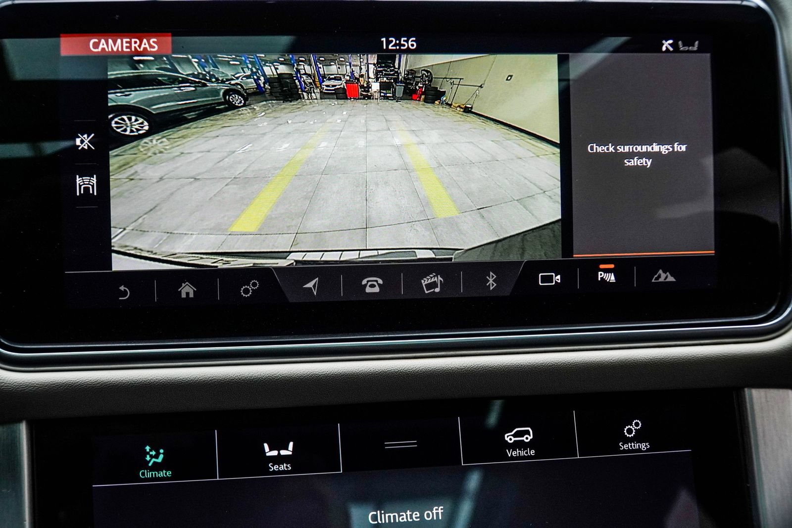 Used 2021 Land Rover Range Rover P525 Westminster Edition LWB AWD/4WD image 30