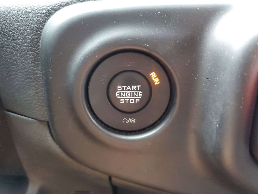 Used 2021 Jeep Gladiator Sport AWD/4WD image 24