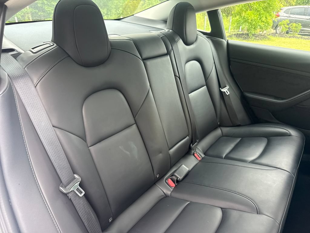 Used 2023 Tesla Model 3 Standard Range RWD image 34