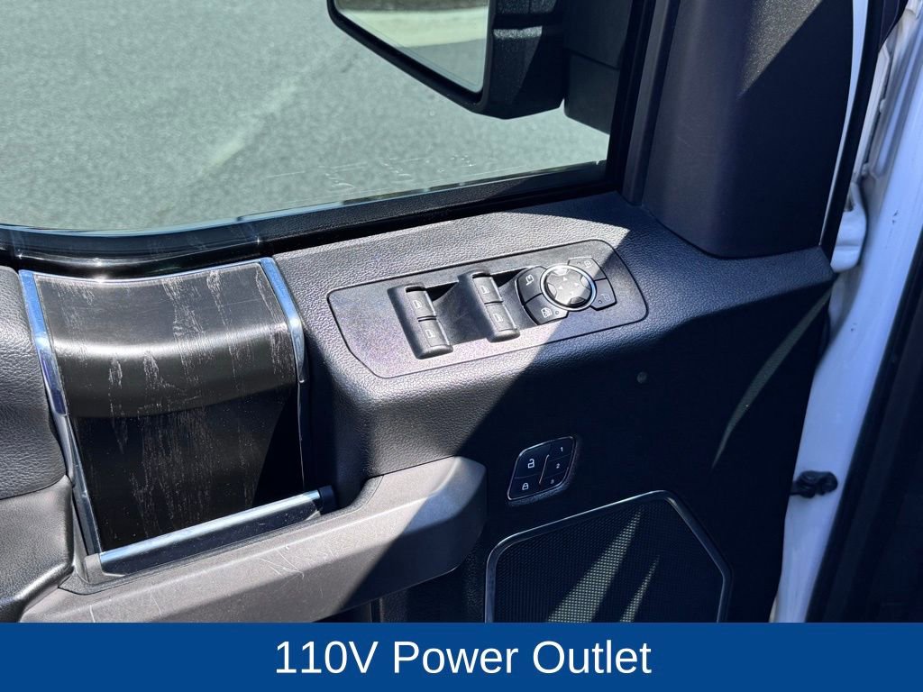 Used 2018 Ford F150 Platinum w/ Equipment Group 701A Luxury image 10