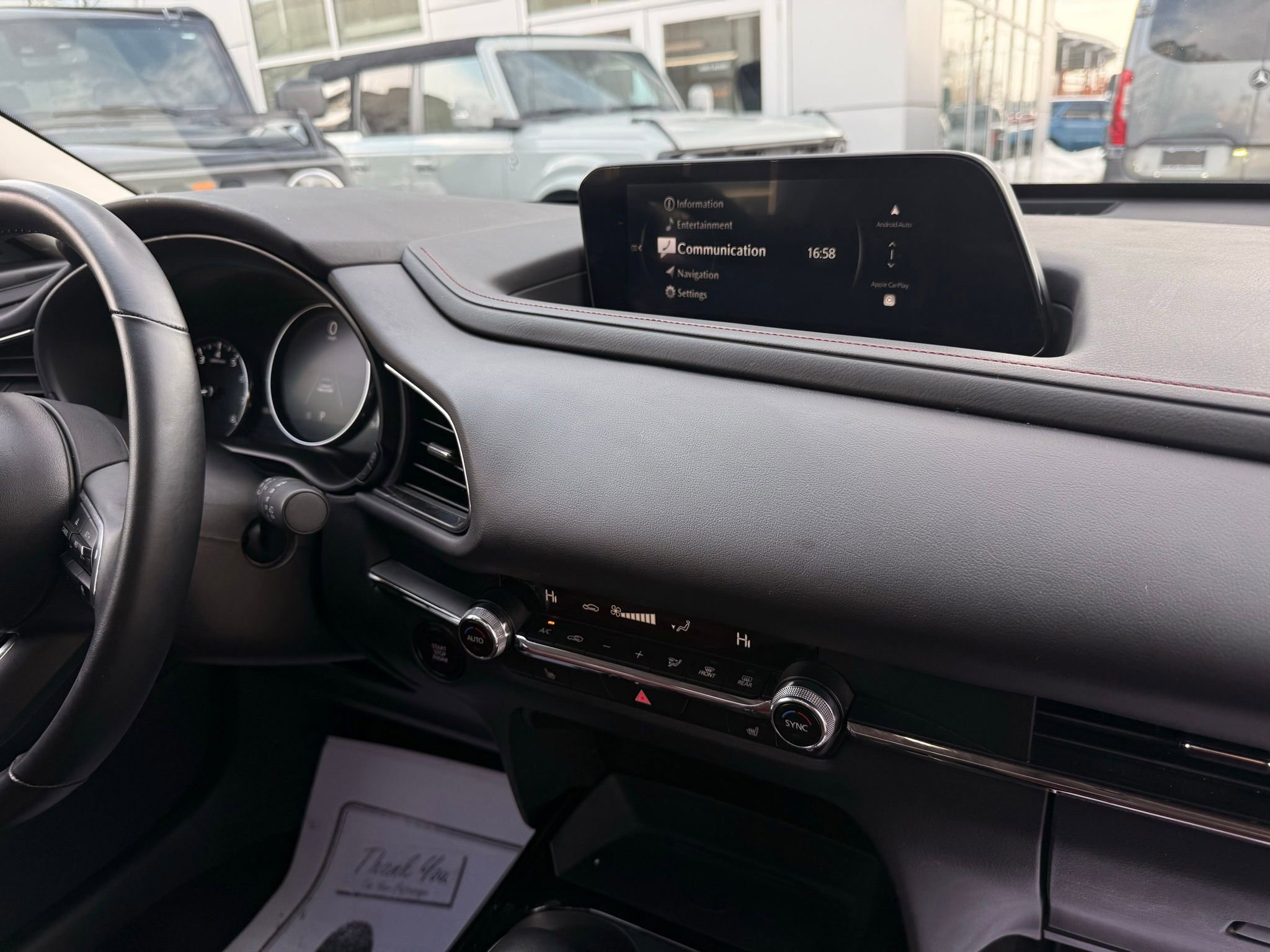 Used 2025 MAZDA CX-30 AWD 2.5 S w/ Preferred Package image 21