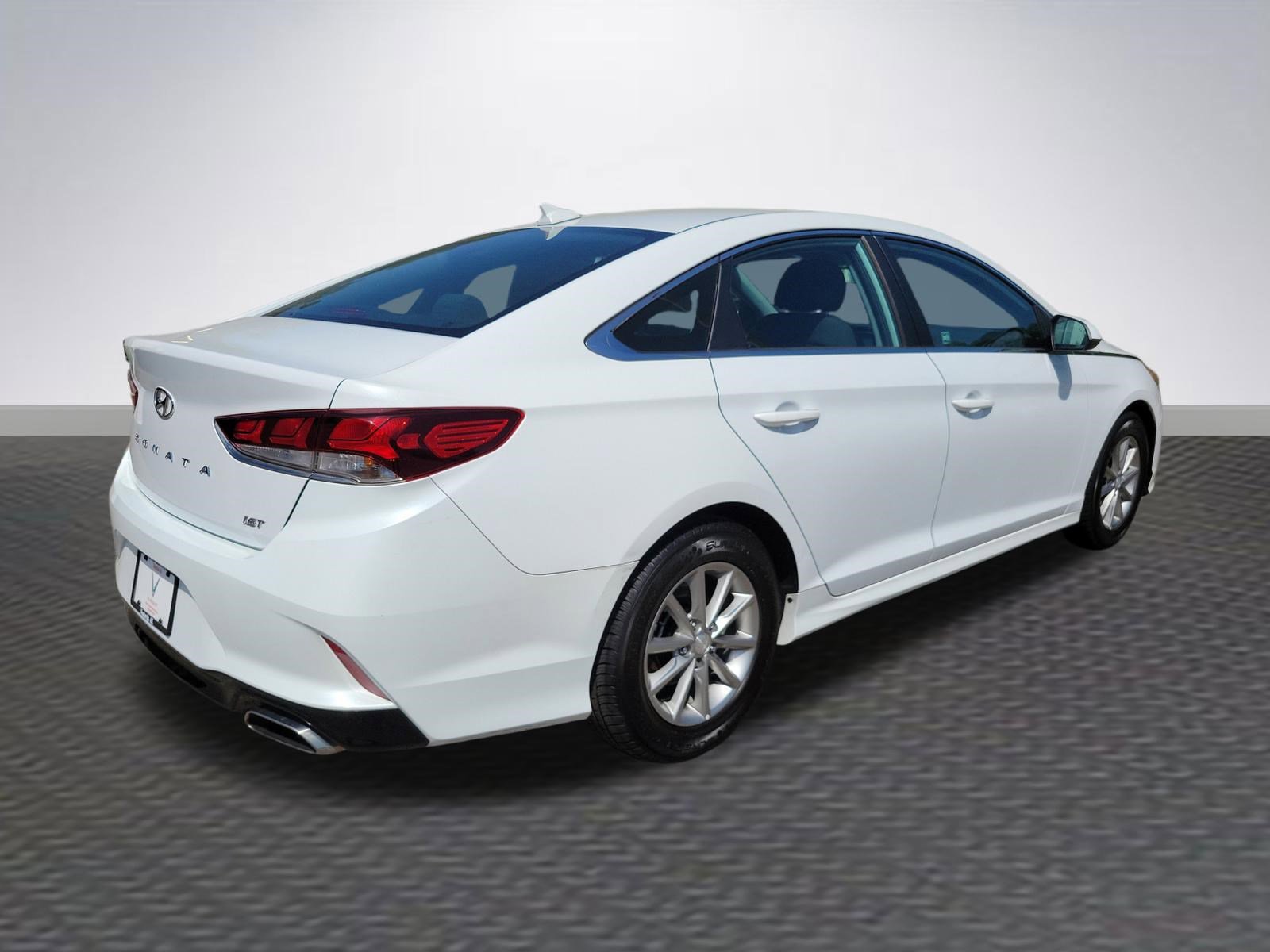 Used 2018 Hyundai Sonata ECO FWD image 5