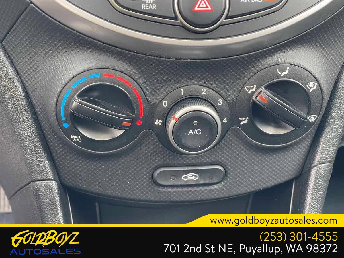 Used 2016 Hyundai Accent SE FWD image 32