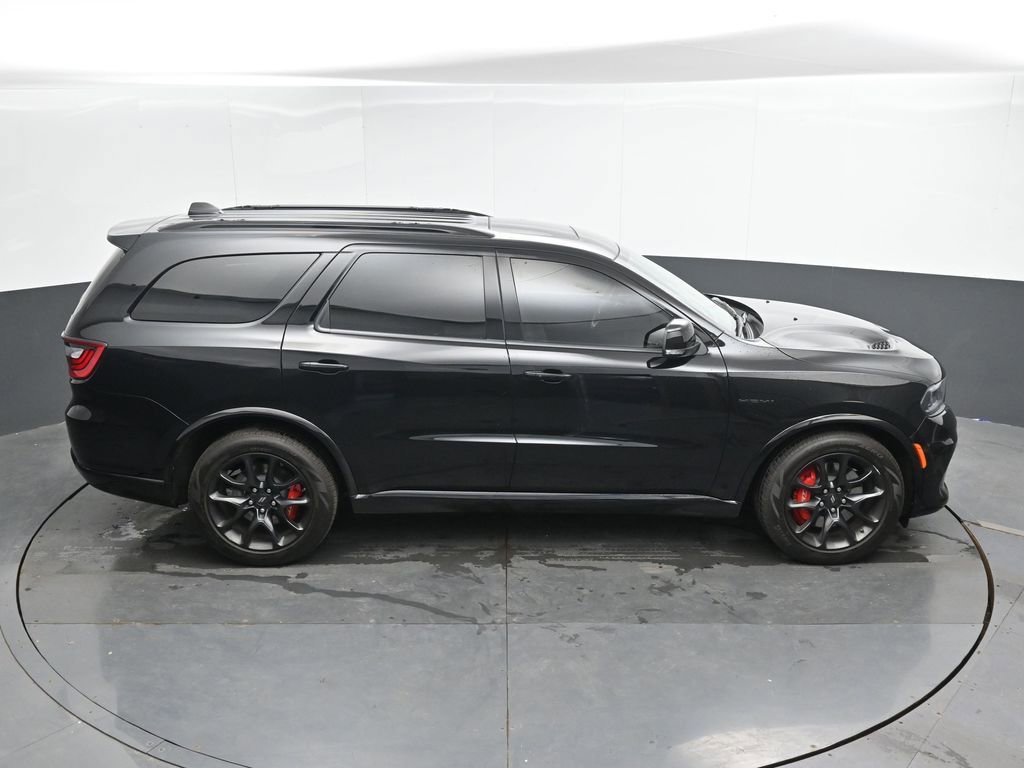 Used 2024 Dodge Durango R/T w/ Tow 'N Go Group AWD/4WD image 32