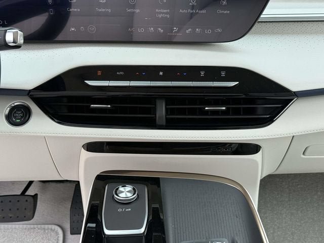 New 2026 Buick Enclave Avenir w/ Super Cruise Package AWD/4WD image 15
