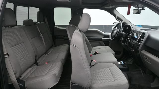 Used 2016 Ford F150 XLT w/ Equipment Group 302A Luxury AWD/4WD image 9