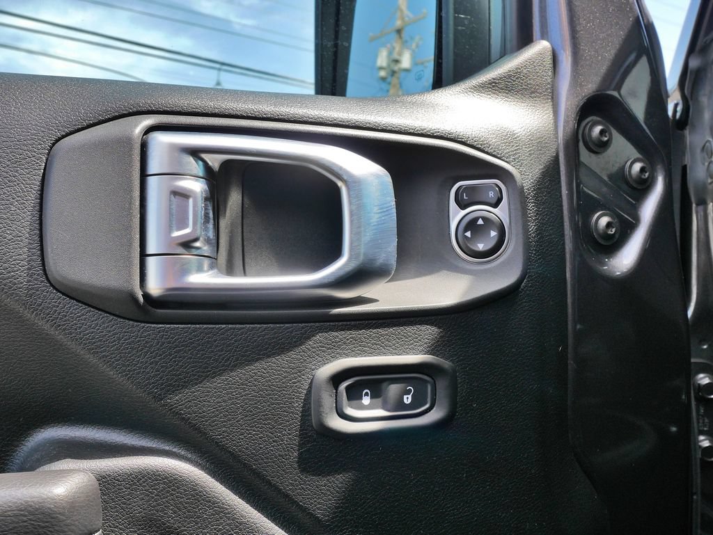 Used 2020 Jeep Gladiator Sport w/ Quick Order Package 24S AWD/4WD image 19