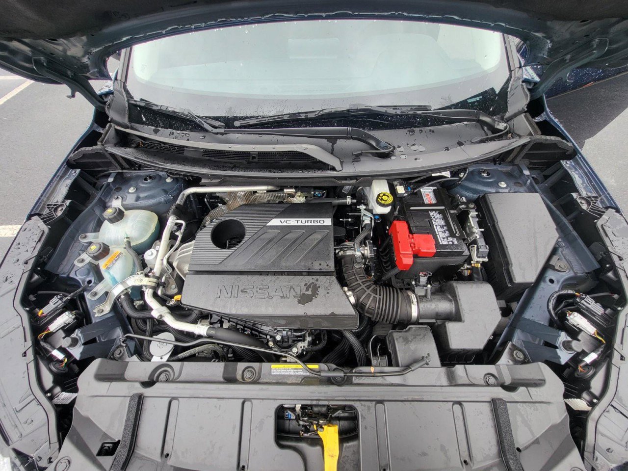 Used 2024 Nissan Rogue SV image 10