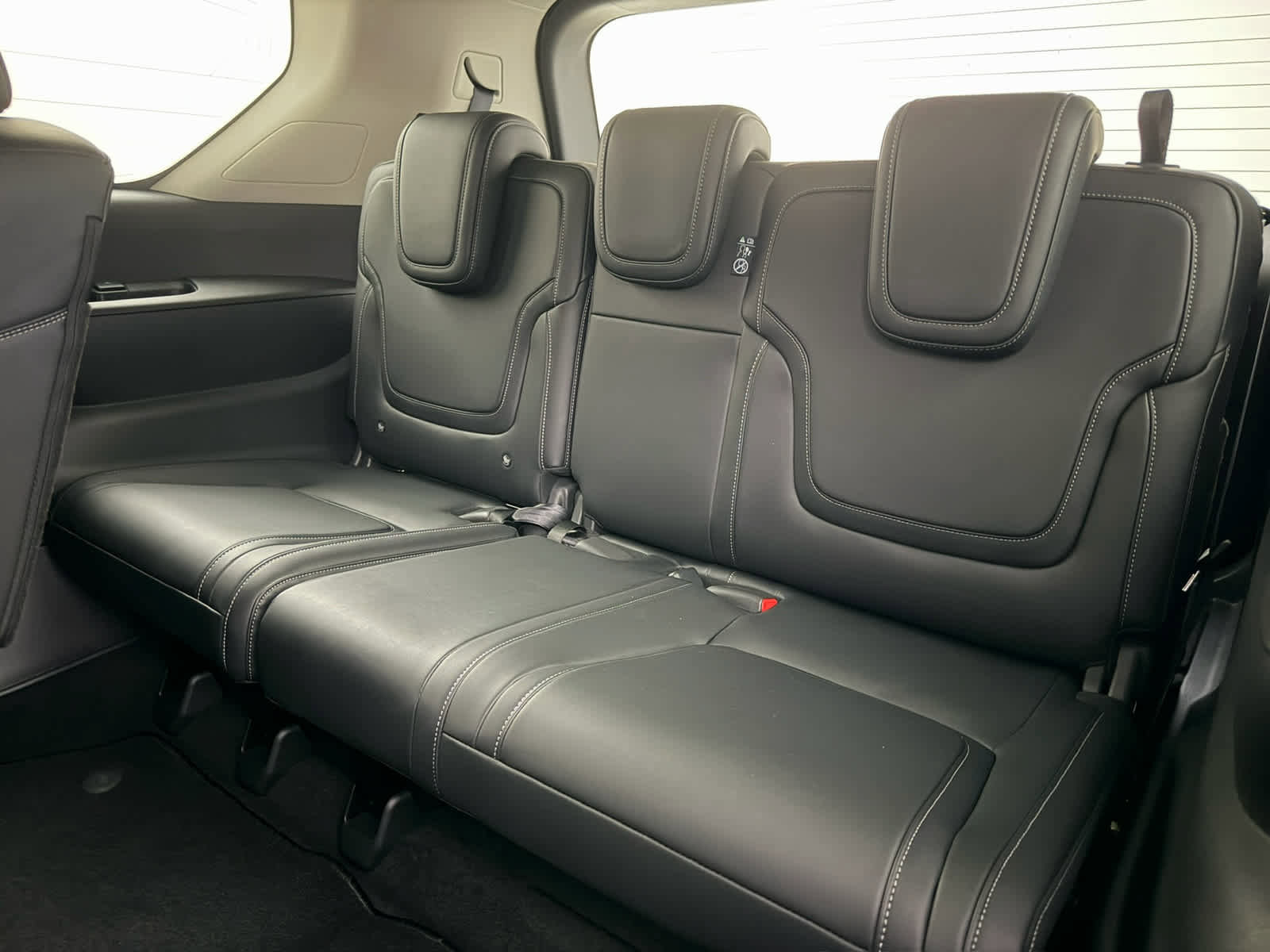 New 2026 Nissan Armada SV image 17