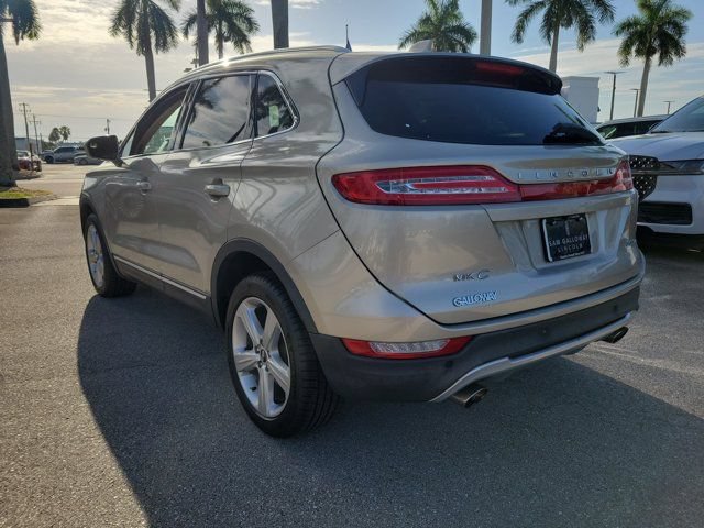 Used 2017 Lincoln MKC Premiere AWD/4WD image 4