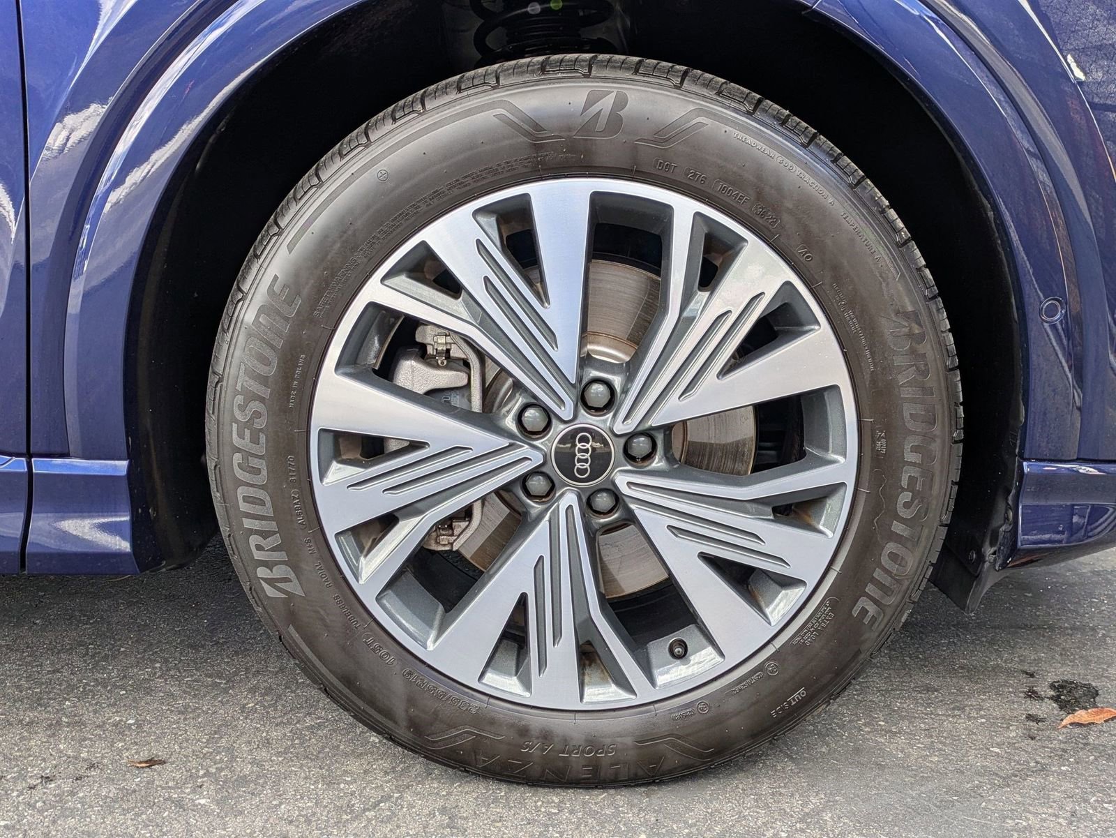 Used 2023 Audi Q4 e-tron Premium Plus w/ Premium Plus image 26