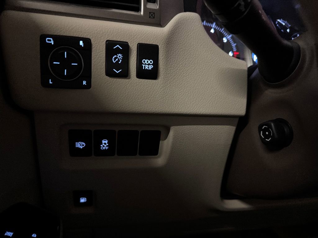 Used 2017 Lexus GX 460 Premium w/ Premium Package image 22