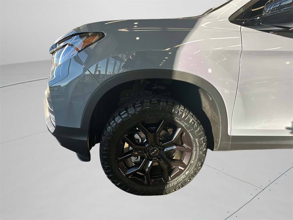 New 2026 Honda Ridgeline Black Edition image 4