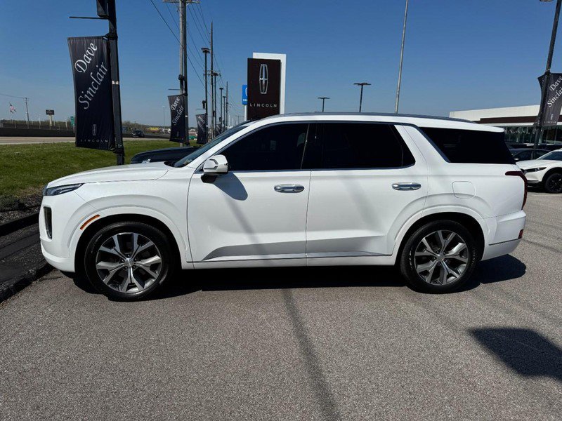 Used 2022 Hyundai Palisade Limited AWD/4WD image 2