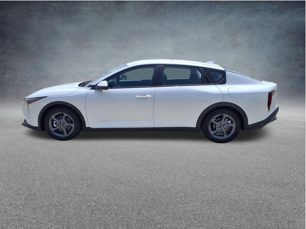 Used 2025 Kia K4 FWD image 5