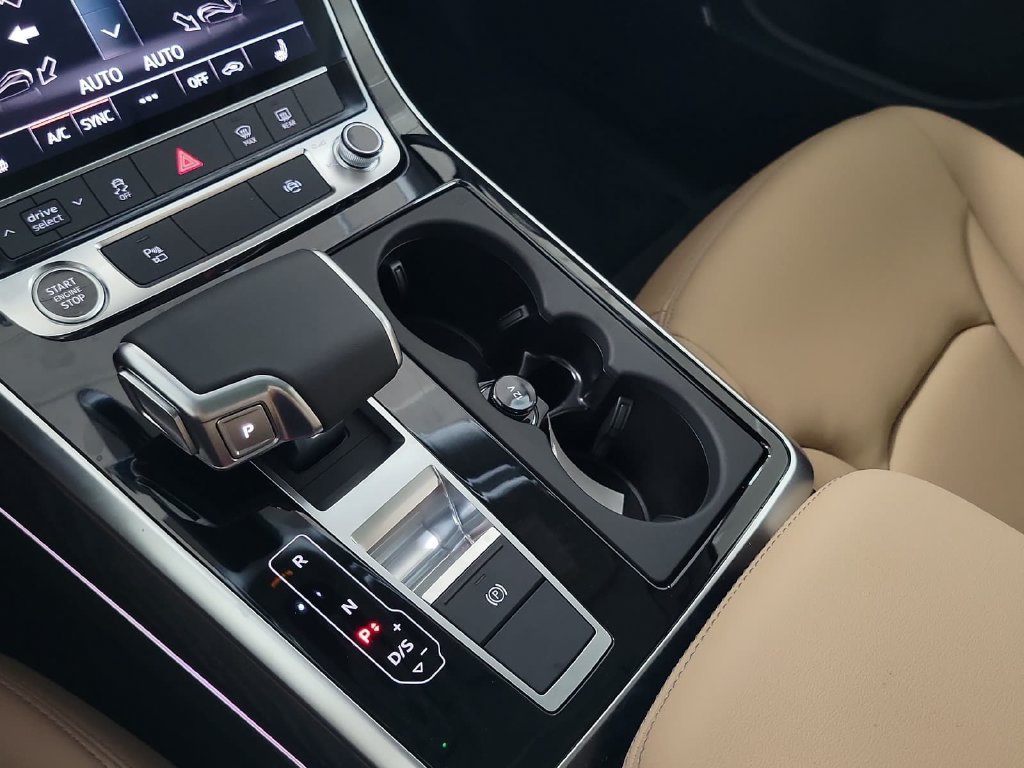 New 2026 Audi Q7 2.0T Premium AWD/4WD image 13