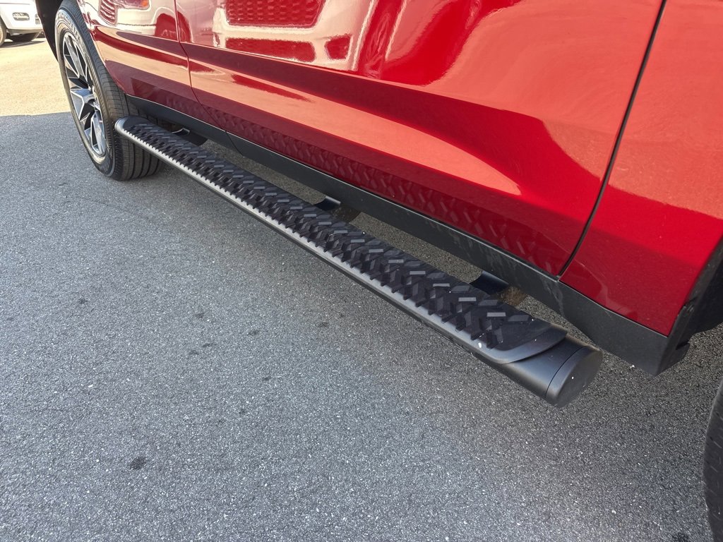 Used 2023 Chevrolet Tahoe Z71 w/ Luxury Package image 17