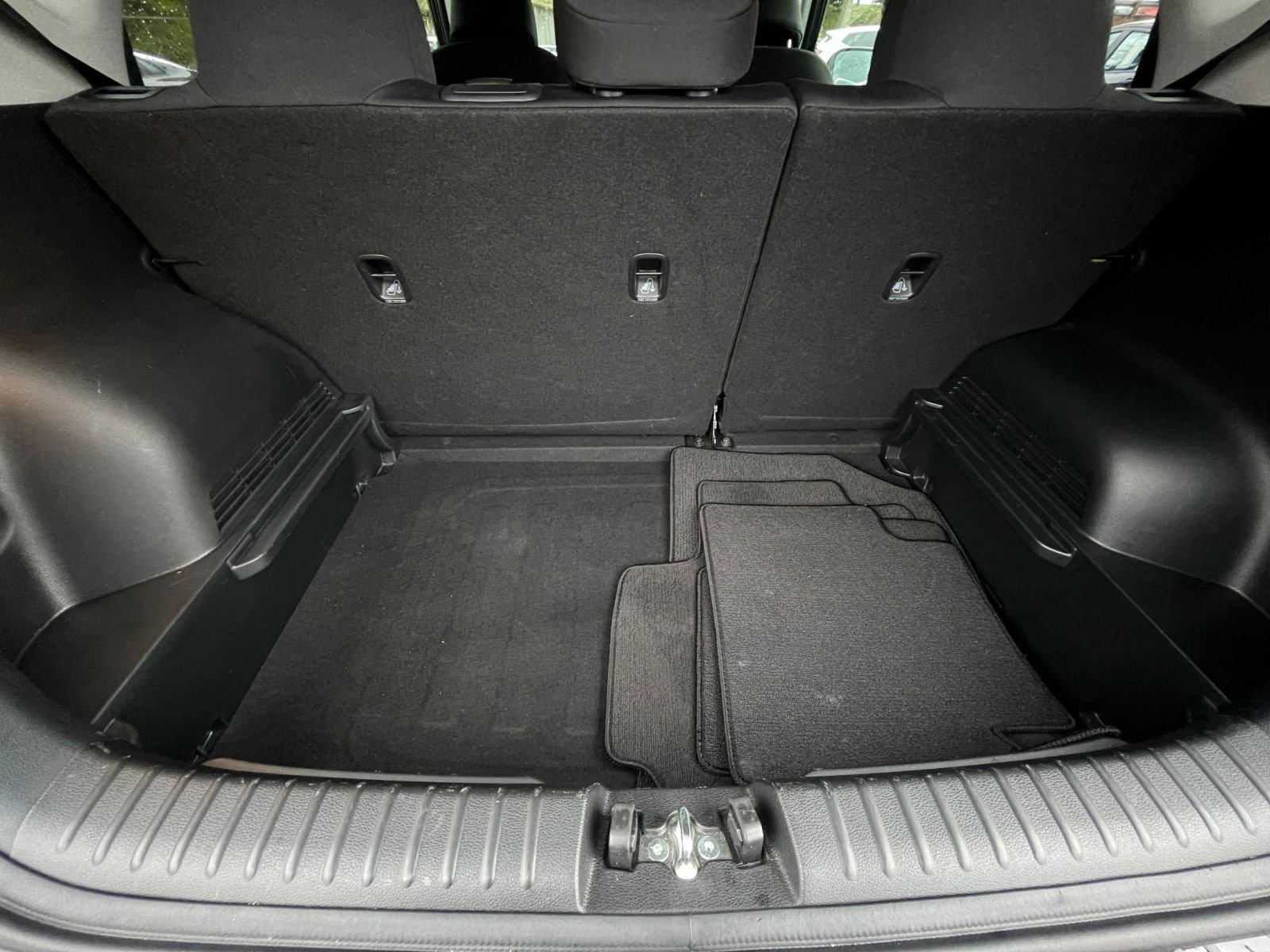 Used 2025 Kia Soul LX w/ LX Technology Package image 31